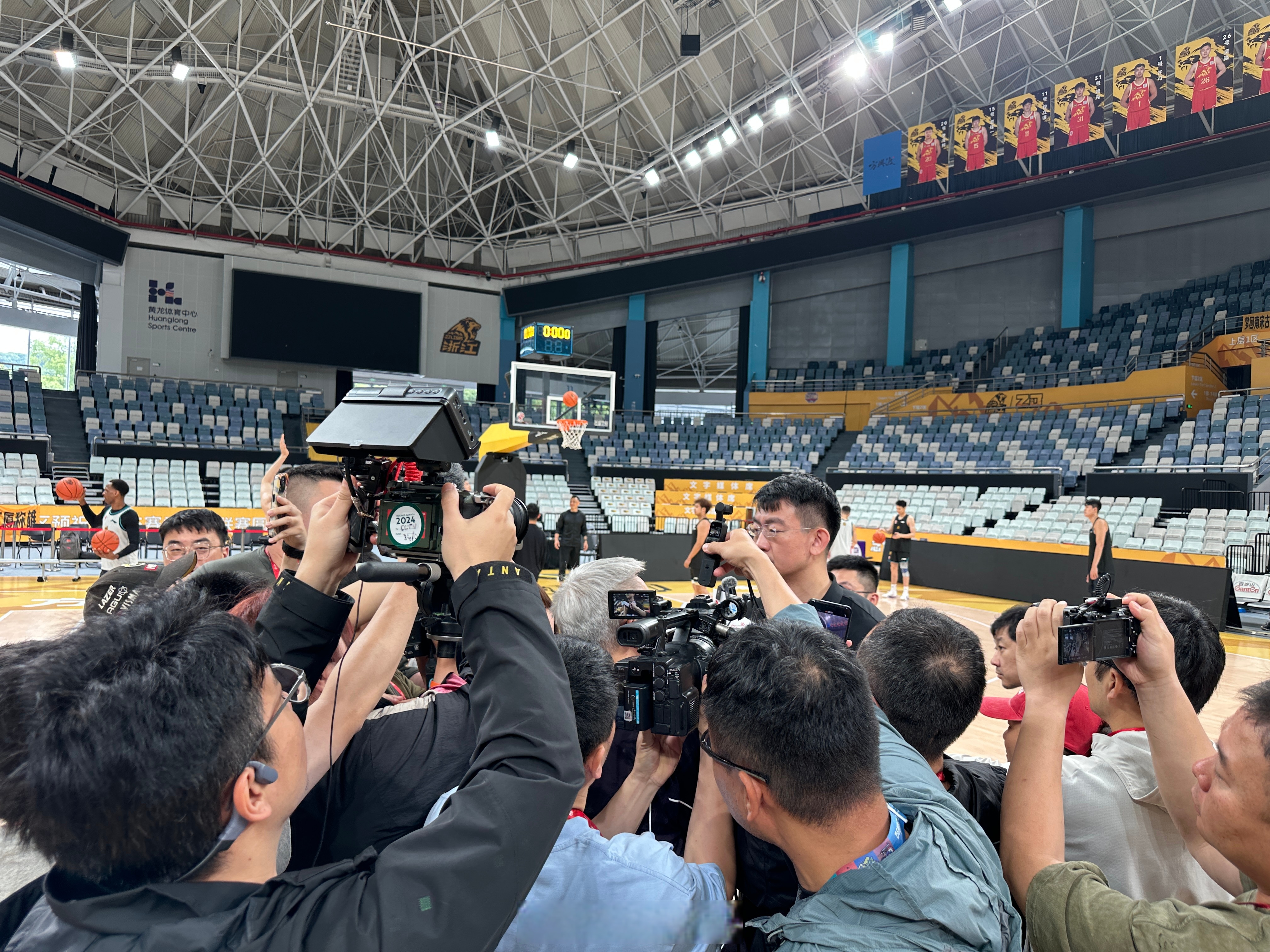 cba现场直播_(今晚广东对天津cba现场直播) 第1张 cba现场直播_(今晚广东对天津cba现场直播) 第1张