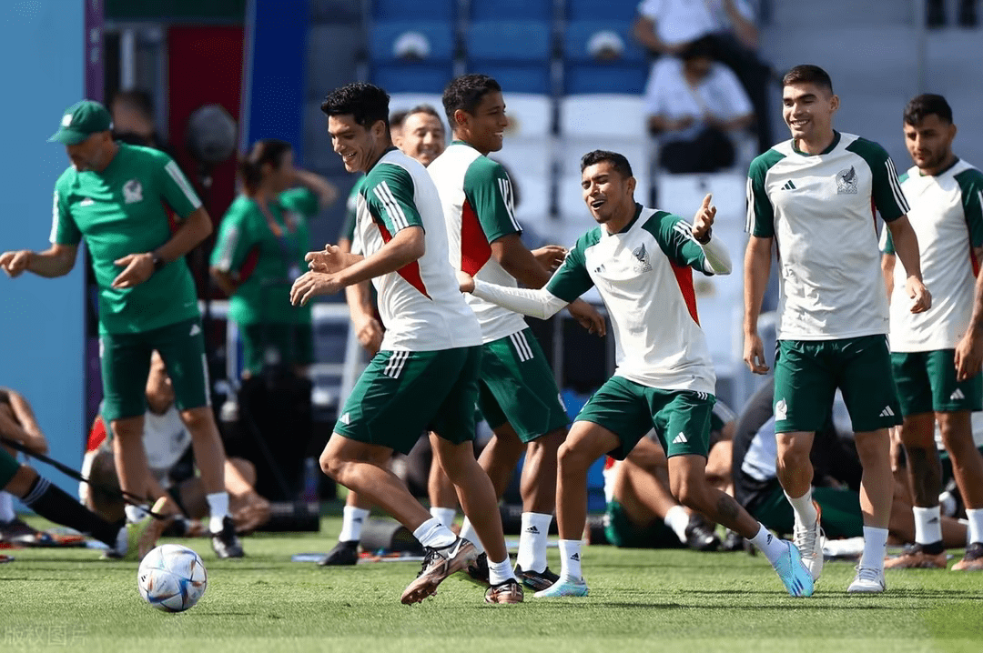 巴西对战墨西哥_(巴西队vs墨西哥)