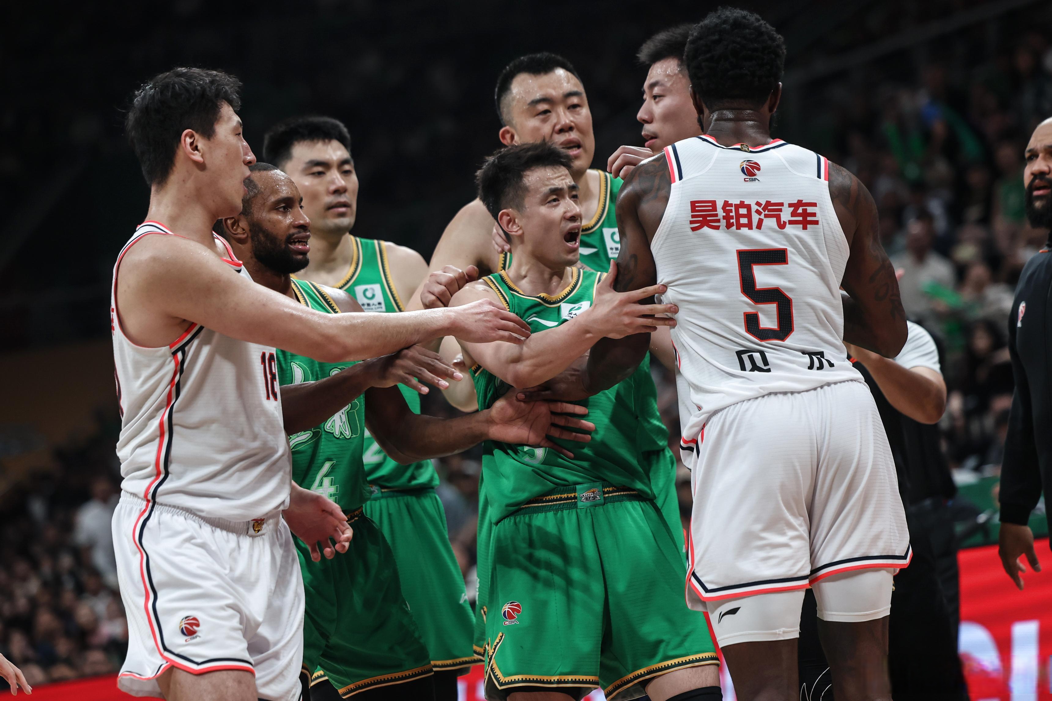 cba江苏对广东经典_(江苏对广东cba总决赛) 第2张 cba江苏对广东经典_(江苏对广东cba总决赛) 第2张