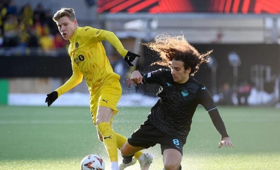 曼联热身赛被缅甸球员进球0-1爆冷输球引不满的简单介绍 第2张 曼联热身赛被缅甸球员进球0-1爆冷输球引不满的简单介绍 第2张