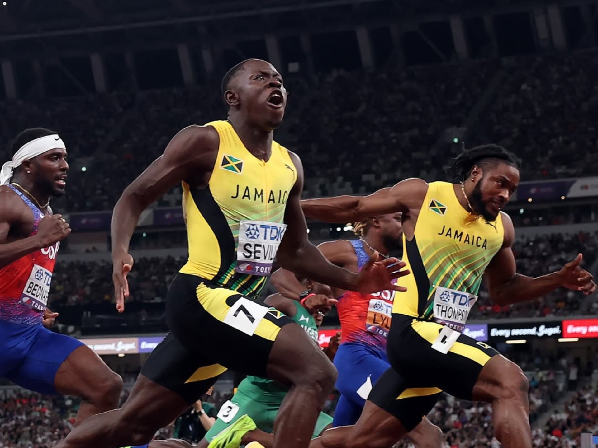 关于贝德纳雷克谈最近波兰的混乱情况：事情的发展偏离了正轨我们必须调整的信息