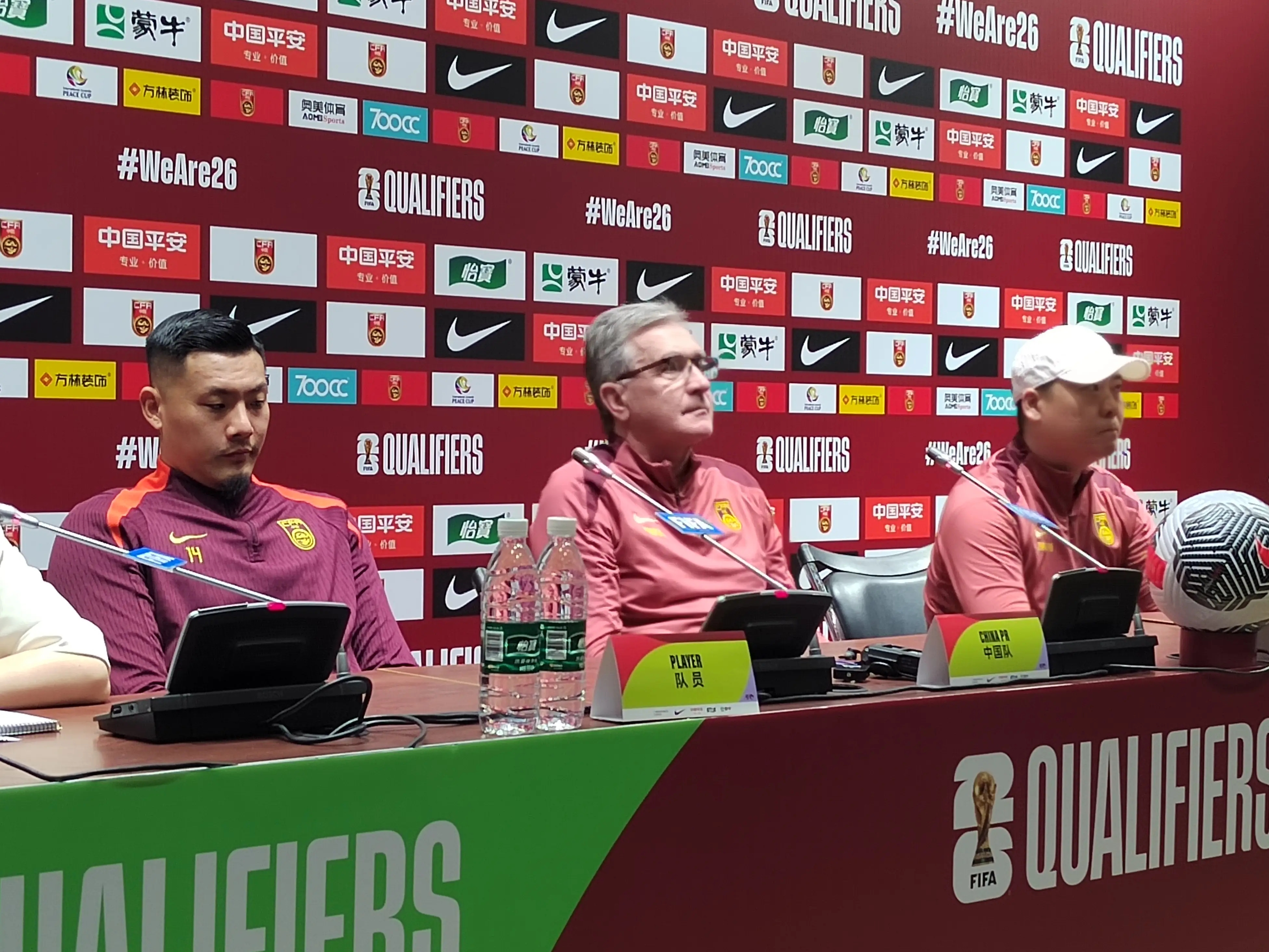 国足主帅伊万科维奇去留仍存变数国足方面可以单方终止合同的执行的简单介绍  第2张