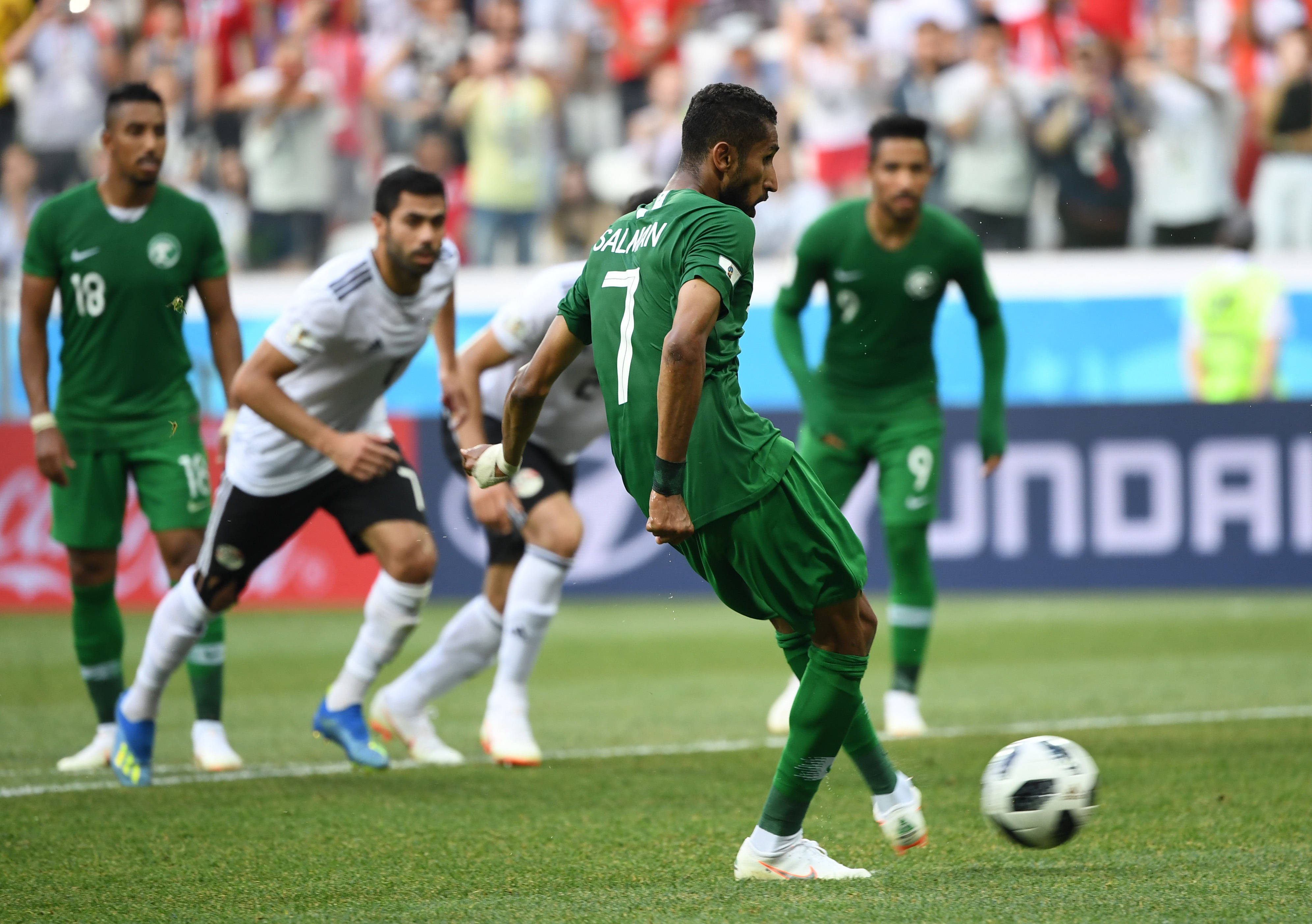 土超：伊斯坦布尔巴萨克赛尔VS特拉布宗体育的简单介绍  第2张