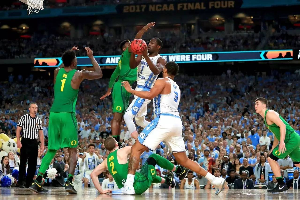 关于NCAA:中阿肯色大学VS东伊利诺大学的信息  第2张