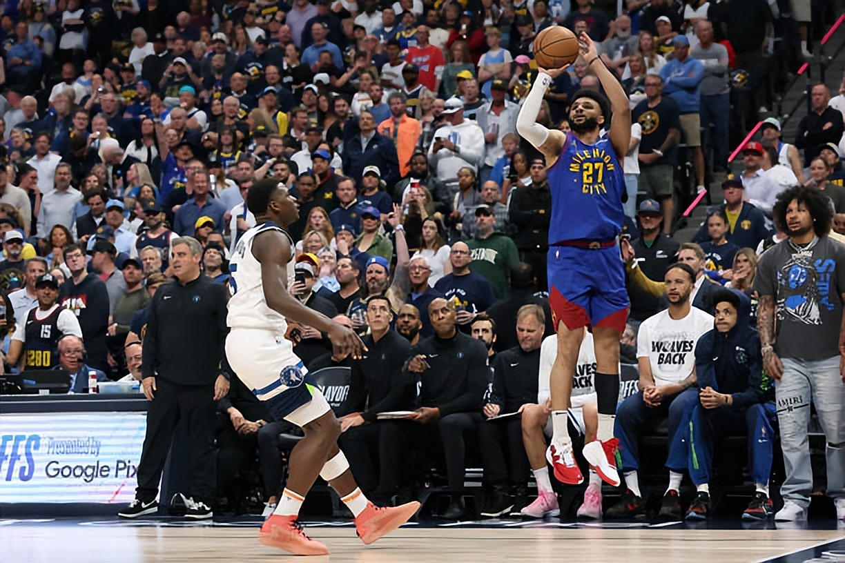 NCAA:明尼苏达大学VS旧金山大学的简单介绍 第1张 NCAA:明尼苏达大学VS旧金山大学的简单介绍 第1张