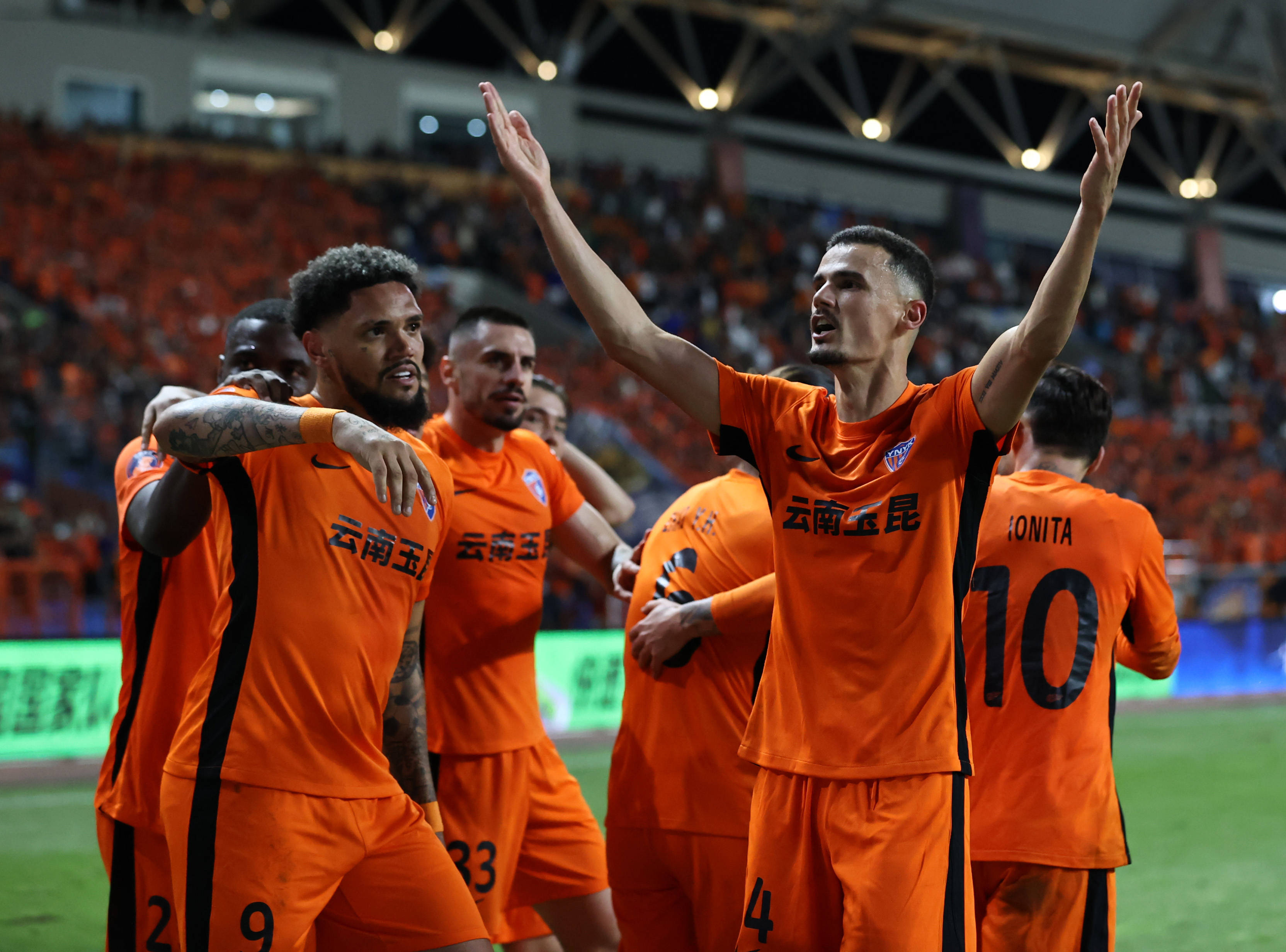 关于中超云南玉昆2-1武汉三镇罗竞破门韩子龙替补建功的信息 第2张 关于中超云南玉昆2-1武汉三镇罗竞破门韩子龙替补建功的信息 第2张