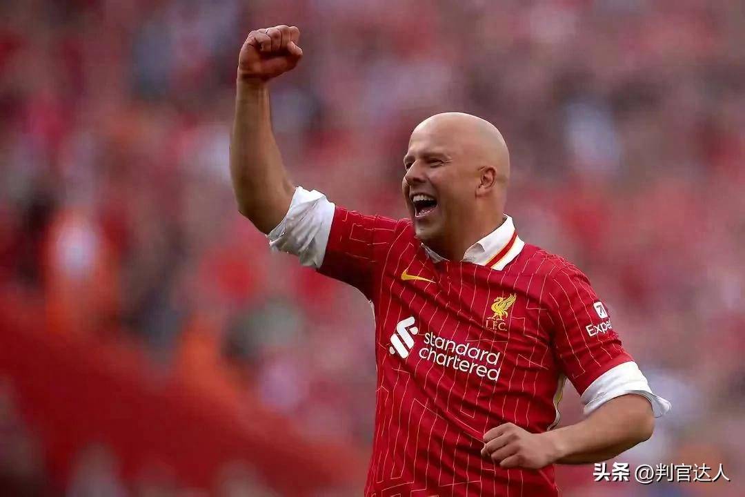 16岁恩古莫哈1年光速升利物浦一队补时绝杀纽卡的简单介绍