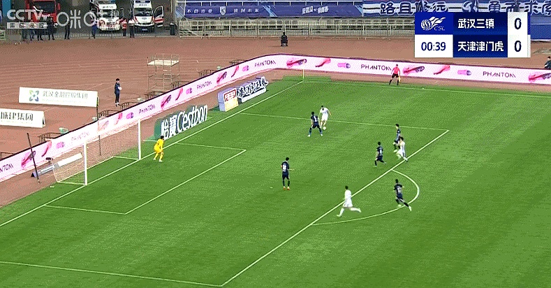 媒体人:邓卓翔遭遇“新手墙”三镇7轮不胜的简单介绍 第2张 媒体人:邓卓翔遭遇“新手墙”三镇7轮不胜的简单介绍 第2张