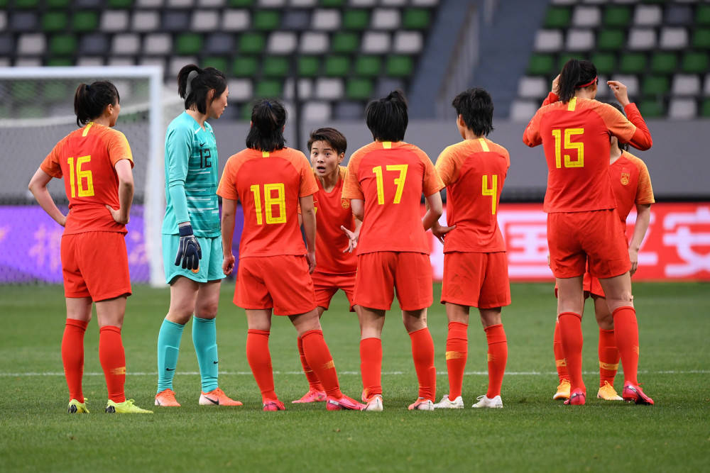 丹超女：布隆德比女足VS中日德兰女足的简单介绍  第1张