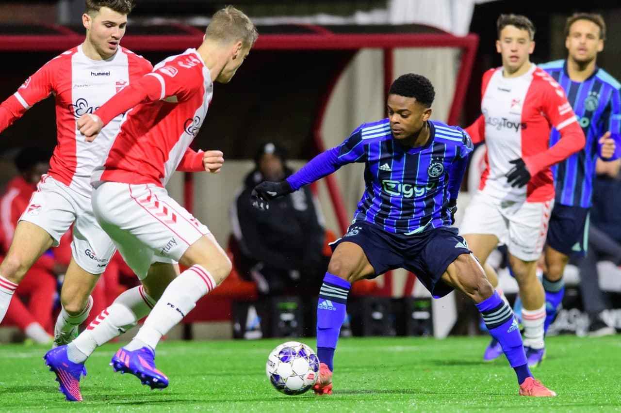 包含荷甲阿贾克斯VS海伦芬赛事预测韦格霍斯特并列射手榜第二的词条 第2张 包含荷甲阿贾克斯VS海伦芬赛事预测韦格霍斯特并列射手榜第二的词条 第2张