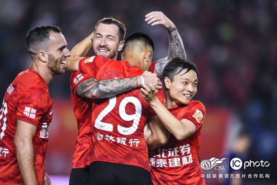 包含足协杯大连鲲城1-1长春亚泰谭龙补射建功亚泰点球遭淘汰的词条 第1张 包含足协杯大连鲲城1-1长春亚泰谭龙补射建功亚泰点球遭淘汰的词条 第1张