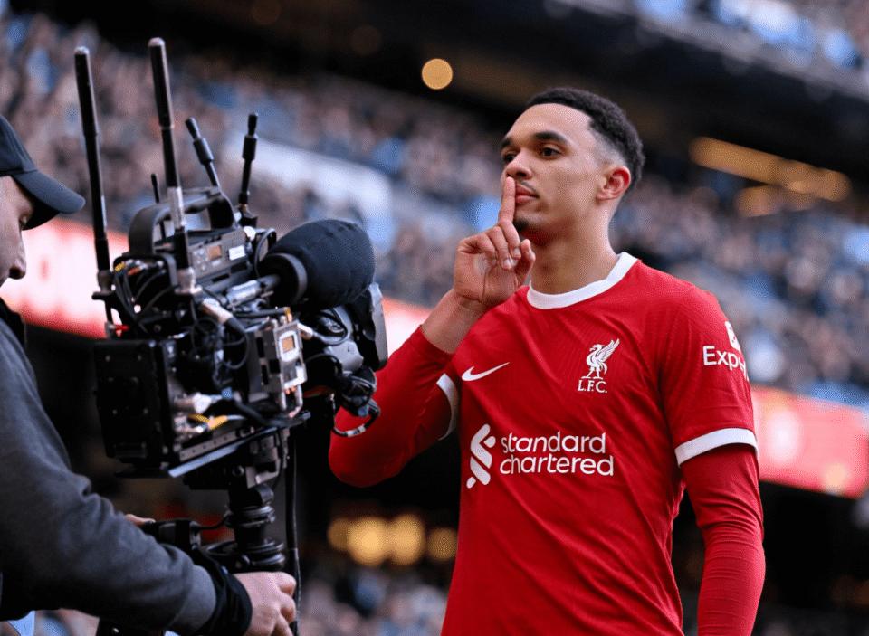 包含马丁内利专注于阿森纳生涯球员此前与沙特联赛球队有传闻的词条 第1张 包含马丁内利专注于阿森纳生涯球员此前与沙特联赛球队有传闻的词条 第1张