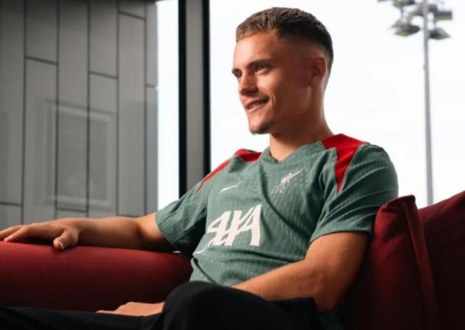 包含维尔茨已经抵达利物浦接受体检即将完成创纪录转会的词条 第2张 包含维尔茨已经抵达利物浦接受体检即将完成创纪录转会的词条 第2张