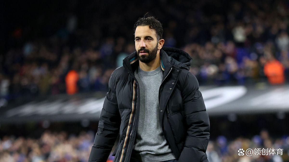 包含曝阿莫林曾开会批评乌加特质疑其职业生涯态度的词条