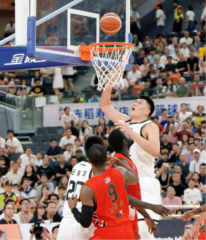 广东全运男篮热身赛收官战打响今晚再战赫罗纳男篮的简单介绍  第1张