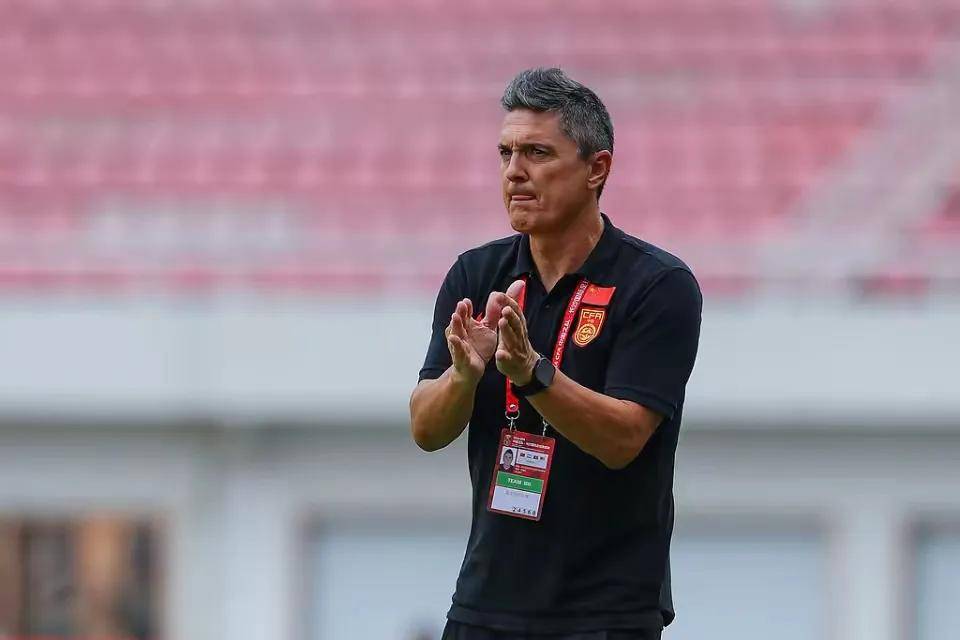 伊万回应国足执教争议外籍教练和本土教练存在战术分歧的简单介绍 第1张 伊万回应国足执教争议外籍教练和本土教练存在战术分歧的简单介绍 第1张