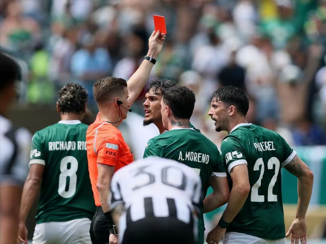 曝鲁加尼将随尤文参加世俱杯结束在阿贾克斯的租借的简单介绍  第1张