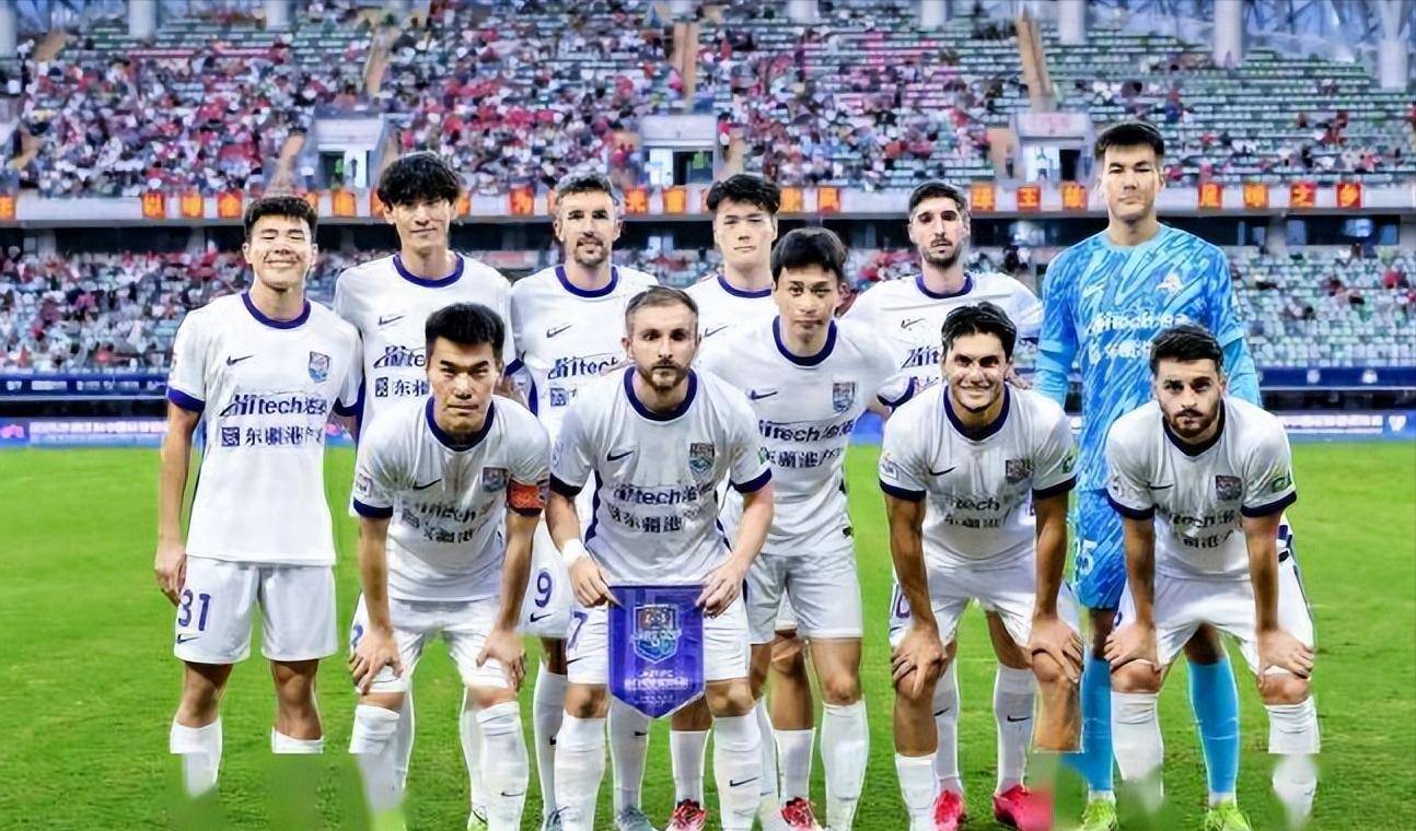 中超天津津门虎2-1成都蓉城韦世豪破门+染红王秋明、阿代米建功的简单介绍 第2张 中超天津津门虎2-1成都蓉城韦世豪破门+染红王秋明、阿代米建功的简单介绍 第2张