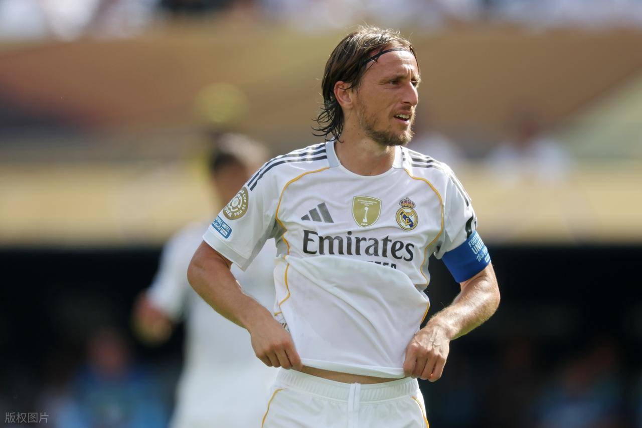 包含AC米兰有意免签莫德里奇球员已经确定本赛季结束后离开皇马的词条 第1张 包含AC米兰有意免签莫德里奇球员已经确定本赛季结束后离开皇马的词条 第1张