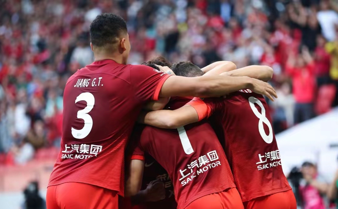 上海海港将对阵大连英博上海海港进攻表现相当突出的简单介绍 第1张 上海海港将对阵大连英博上海海港进攻表现相当突出的简单介绍 第1张