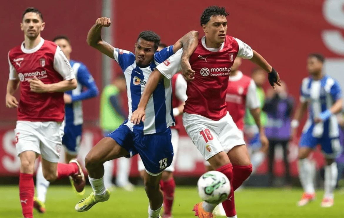 关于欧联乌德勒支VS塞尔维特比赛预测乌德勒支占据晋级优势的信息  第1张