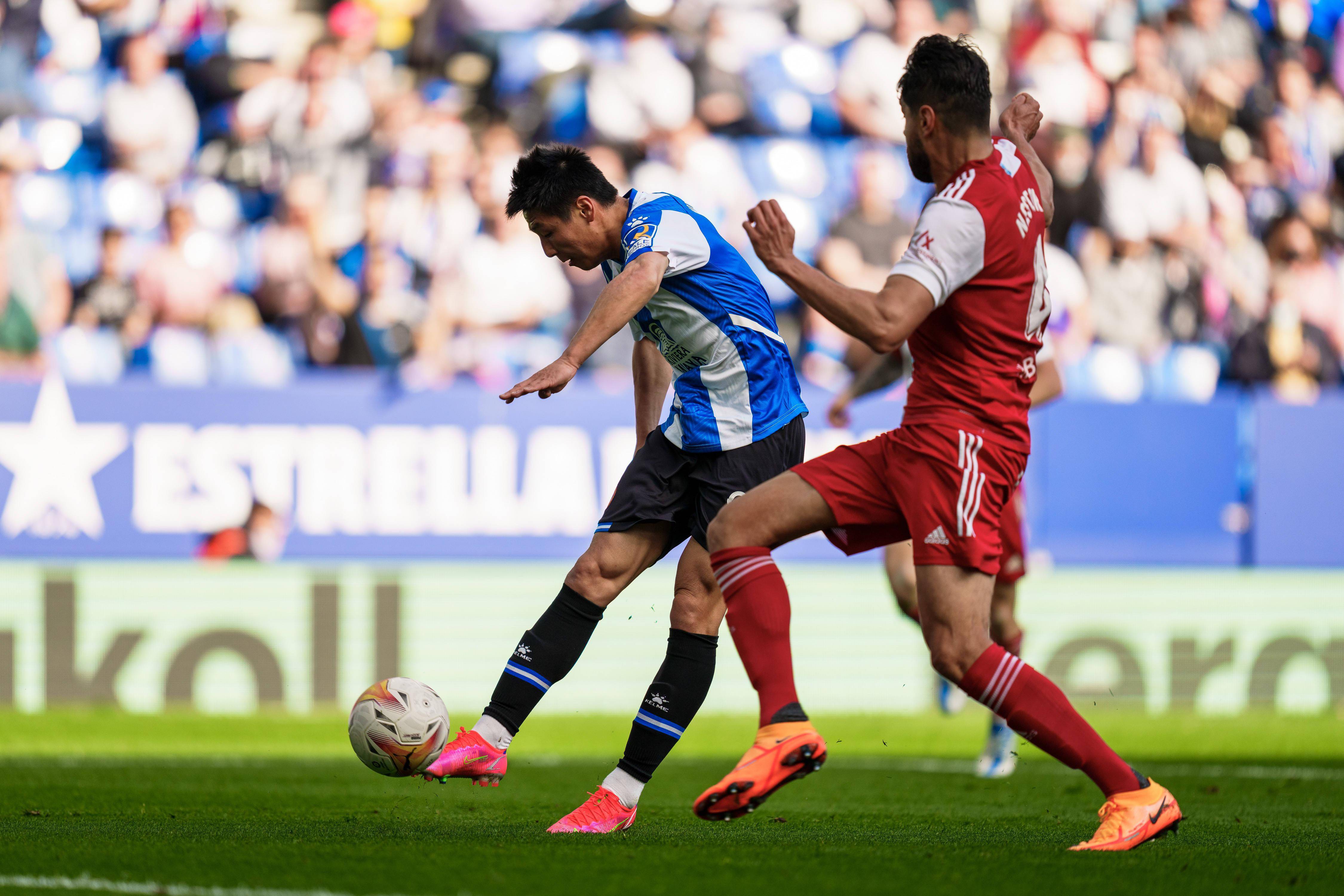 西甲皇家奥维多0-2西班牙人西班牙人升至第五的简单介绍